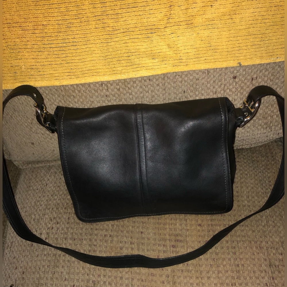 Coach Black Leather Foldover Flap Cross Body Shoulder Bag Medium Y2K  F10204